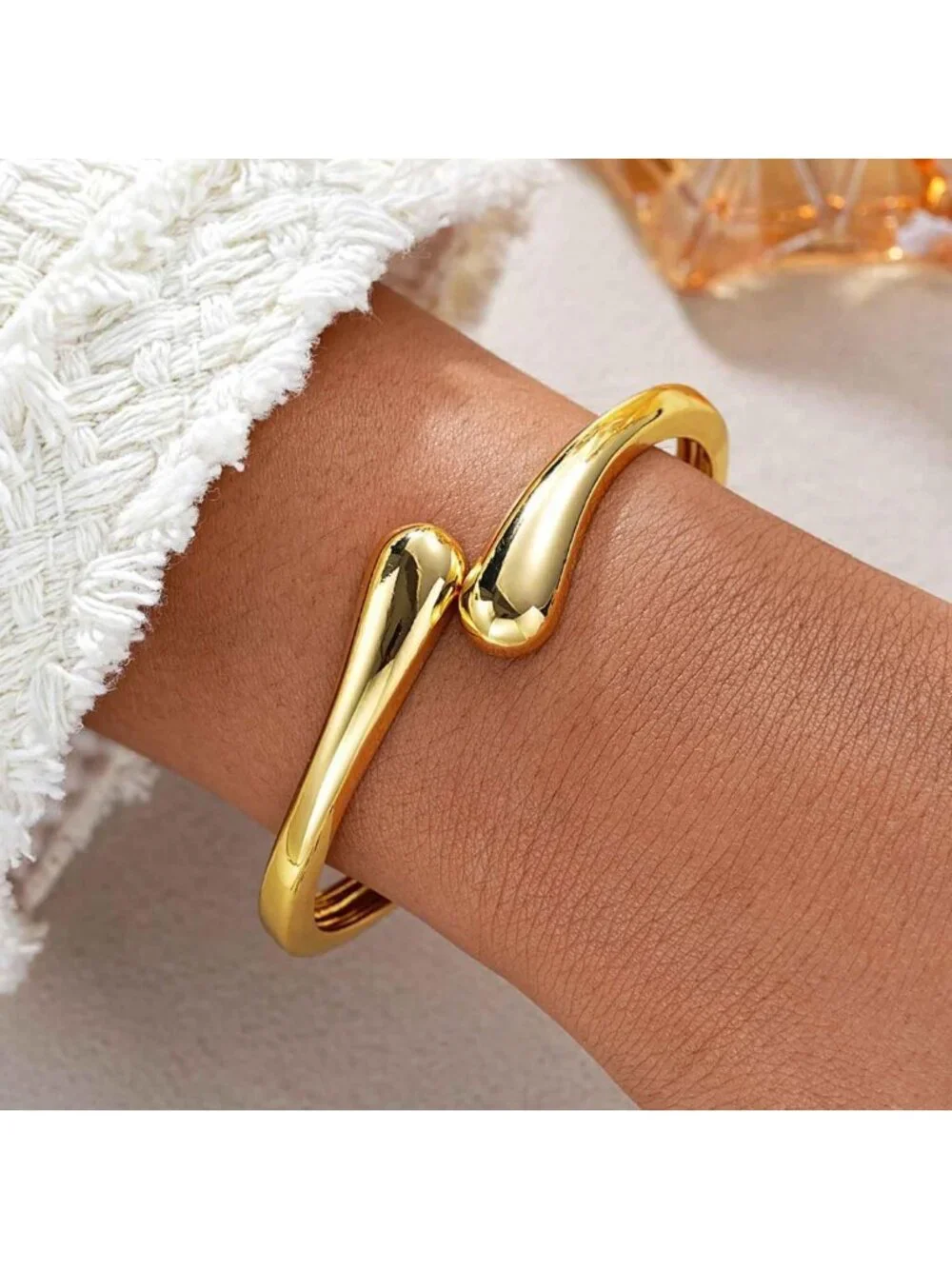 Trendy Gold Bangle Cuff Bracelet for Women - Non-Tarnish Fashion Jewelry